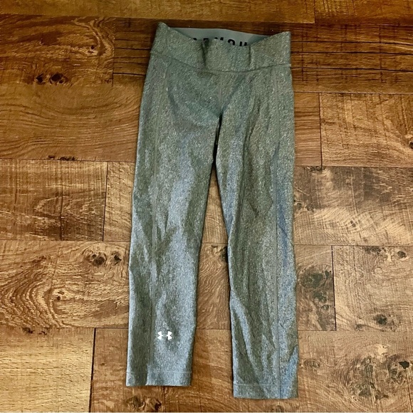 Under Armour Women cropped compression leggings XS extra small - Picture 1 of 6